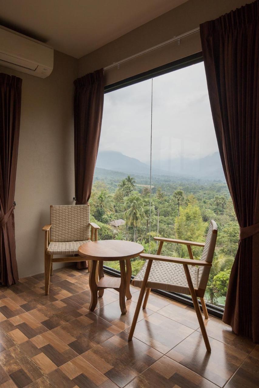 Thanburi Resort Chom Thong Exterior photo