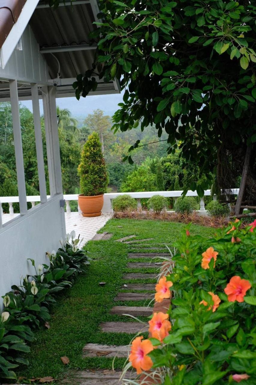 Thanburi Resort Chom Thong Exterior photo