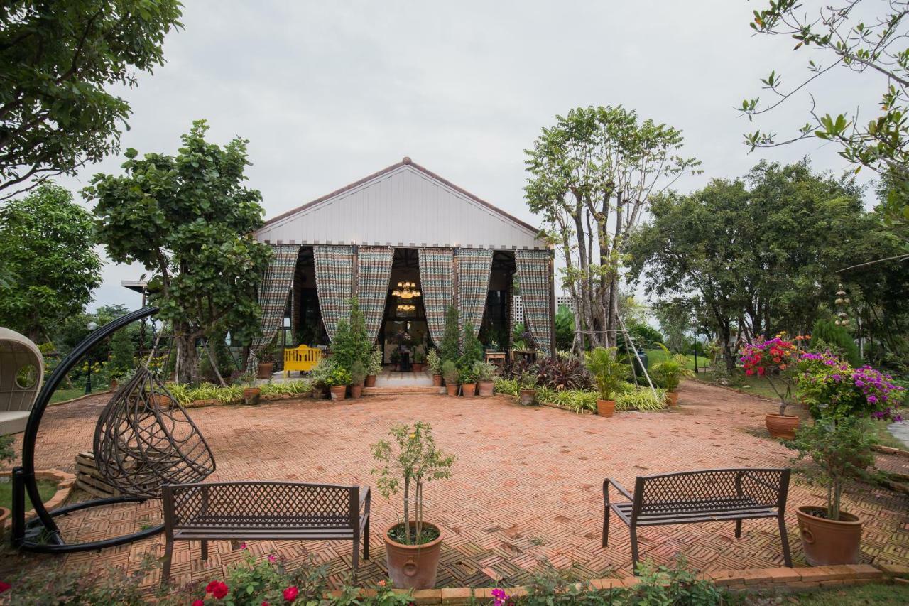 Thanburi Resort Chom Thong Exterior photo