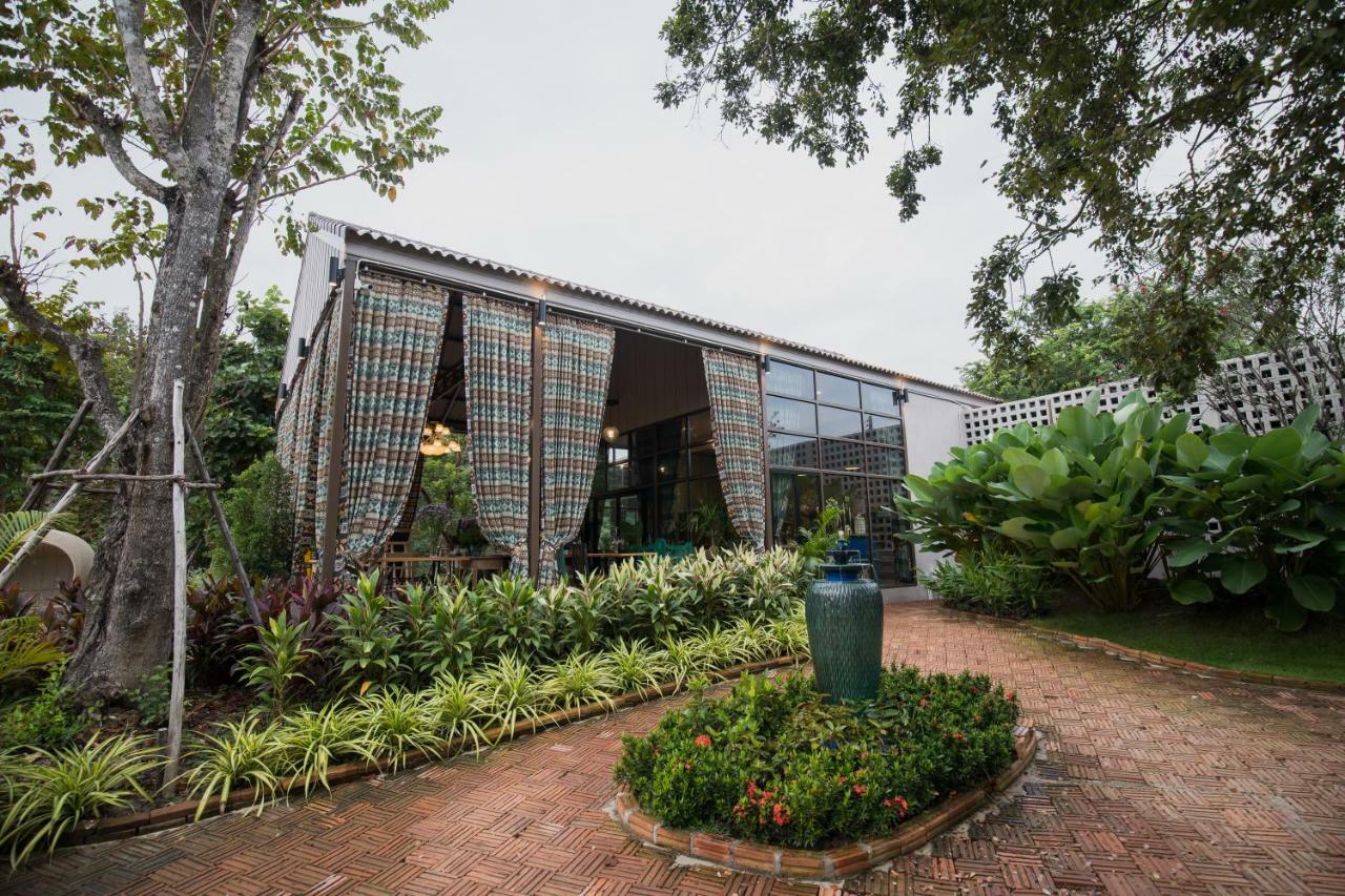 Thanburi Resort Chom Thong Exterior photo